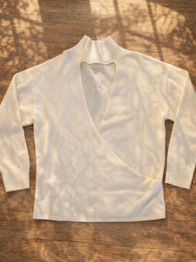 Michelle Mason Cashmere Wool Cowl Neck Sweater Cream Cutout Back Size Small